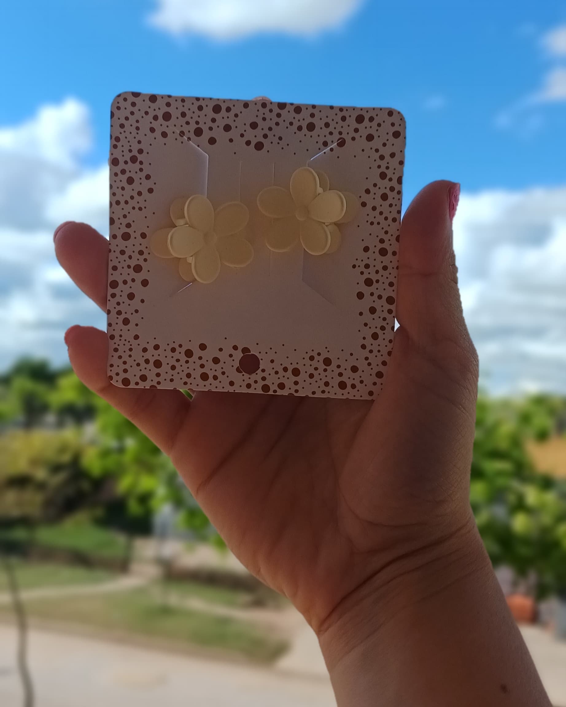 Mini Broches Doble Flor Crema p/ Niña